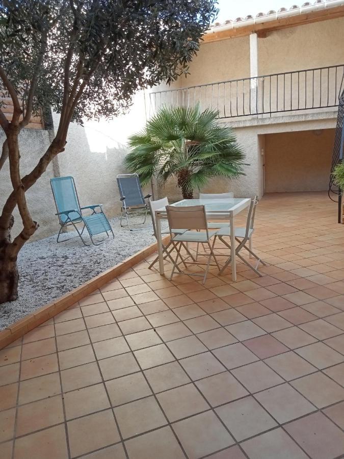 Le Patio Villa Villegailhenc Exteriör bild